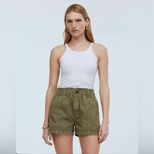 Madewell size 29 Pull on Paperbag short- garment dyed edition